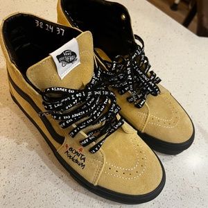 Bonita applebum vans (NO BOX) (SIZE 7) BRAND NEW